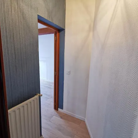 Bondy Chambre Quarto em Acomodações Particulares *
